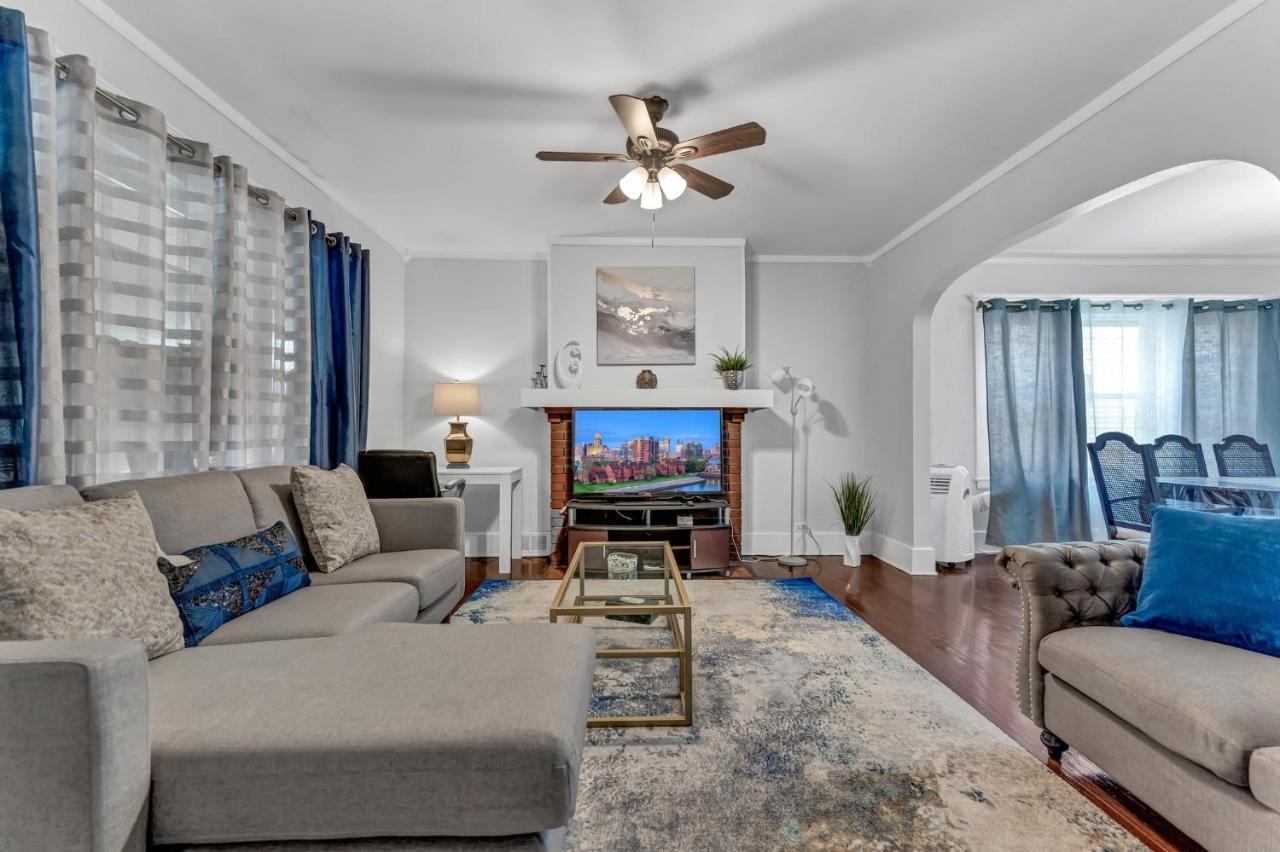 水牛城Renovated Main Floor Large 3 Bed House别墅 外观 照片